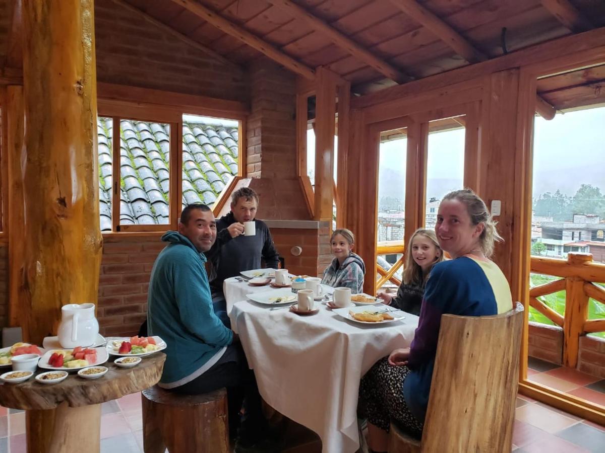 Atallaro Hospedaje Otavalo Exteriör bild