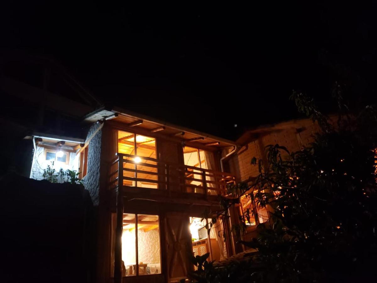 Atallaro Hospedaje Otavalo Exteriör bild