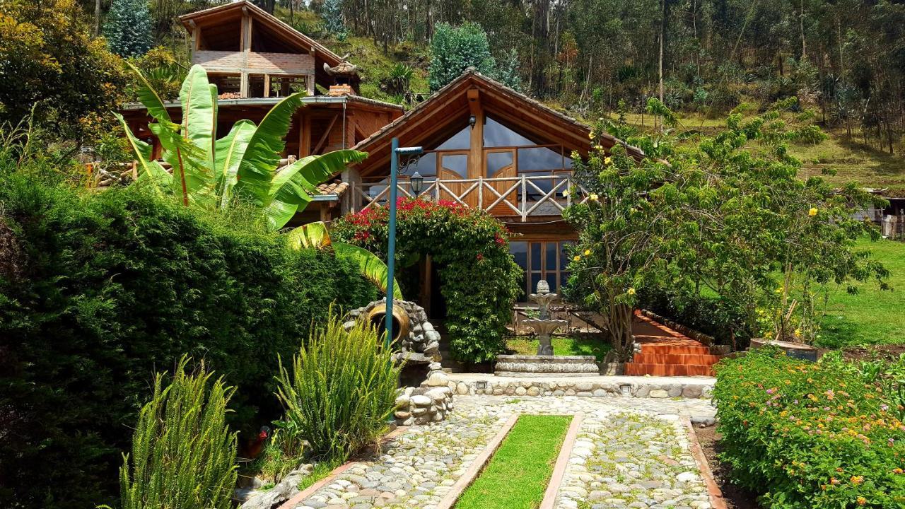 Atallaro Hospedaje Otavalo Exteriör bild